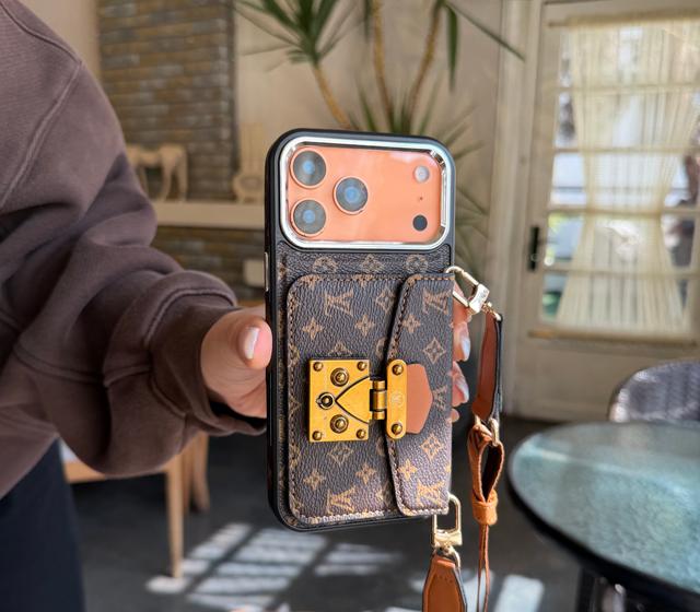 لویس جاکارتی کد c4458