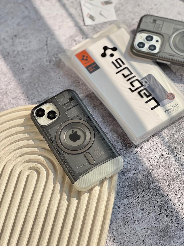 قاب Spigen Classic C1 (MagFit) 
