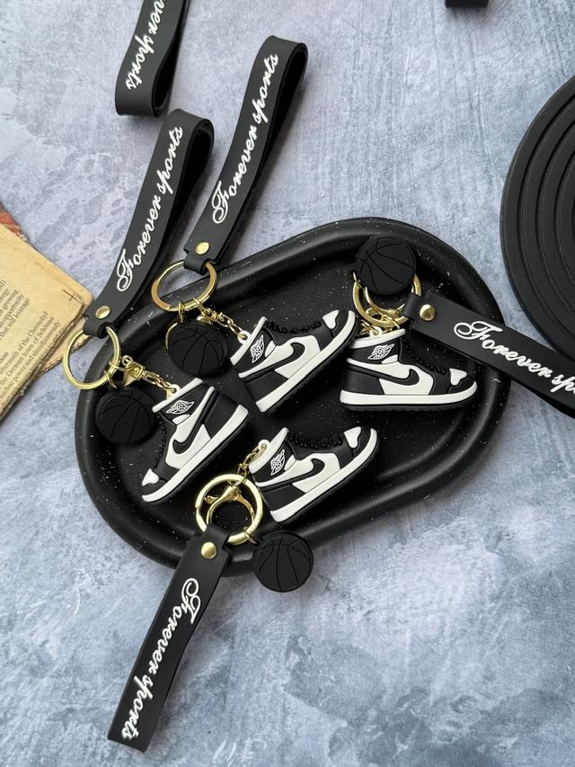 جاکلیدی JORDAN 1 سیلیکونی 
