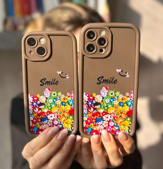 کاور smile عروسکی