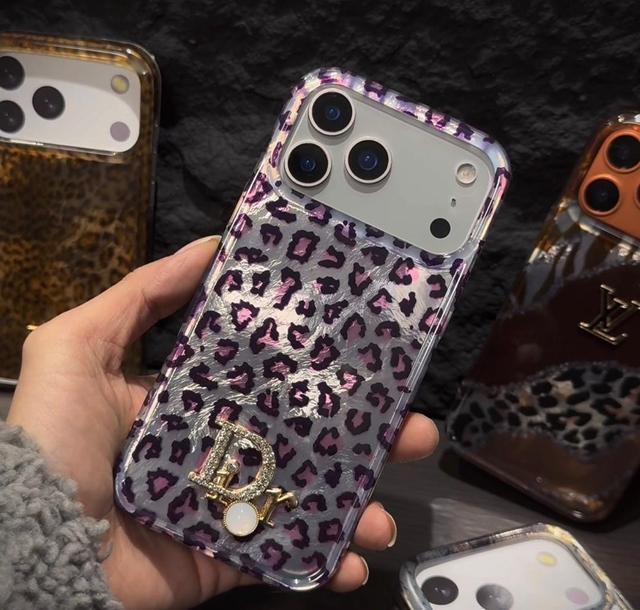 c4441 پلنگی برند Dior