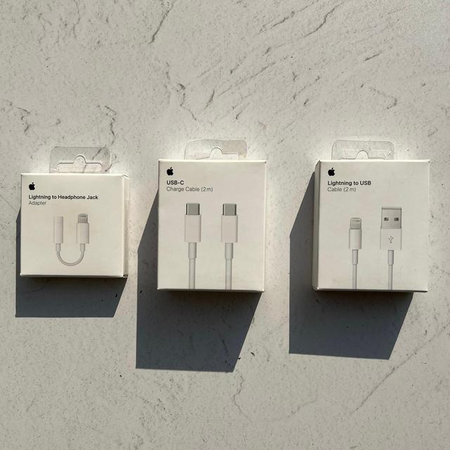 litghtnin to usb (2m) c4301